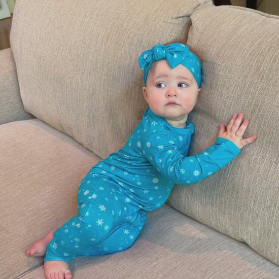 snowflake print baby romper